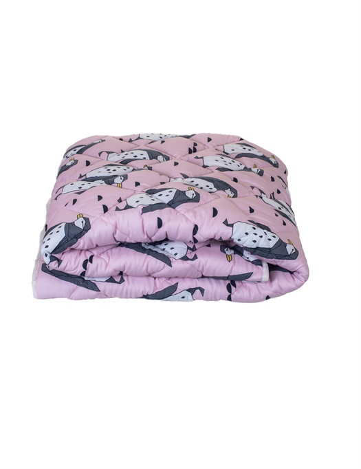 Pink Penguins Quilt 100x140cm