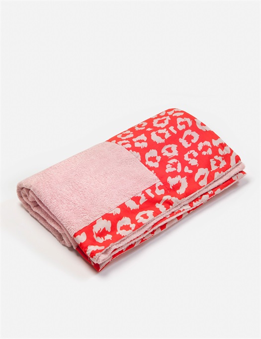 Head 2 Toe Beach Towel - Red Leopard