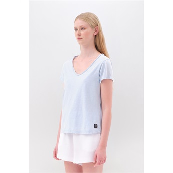 V-Neck T-Shirt Women - Vintage Sky