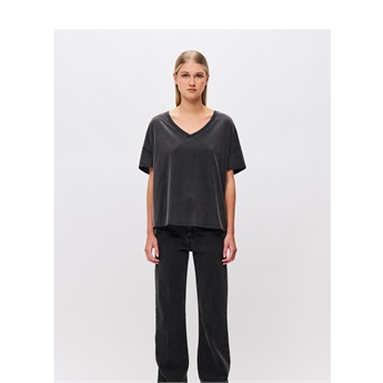Oversized V-Neck T-Shirt Women - Vintage Black