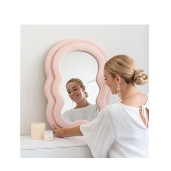 Charlie Small Fleece Mirror - Pink