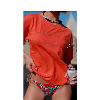 Ilda Boyfriend T-Shirt - Red
