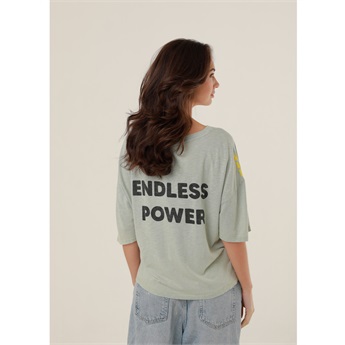 Paula Boyfriend T-Shirt - Stone