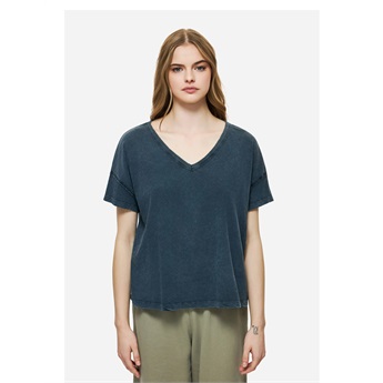 Women Oversize V-Neck T-Shirt - Vintage Blue