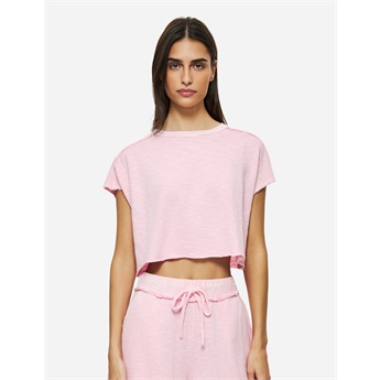 Women Relaxed Raw Cut T-Shirt - Bubblegum